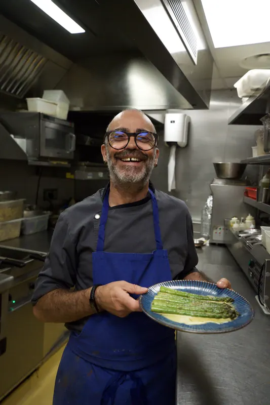 Victor, le chef